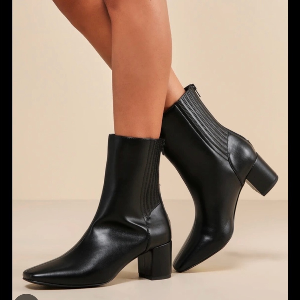 Lulu's Sleek Black Ankle Booties